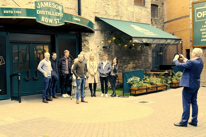 Dublin Private Guinness and Jameson Whiskey Tour with Transfers - The Guinness Storehouse, with more help than usual
