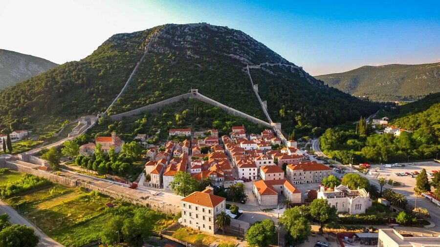 Dubrovnik: Oyster, Mussles, and Wine Tasting Tour in Ston - The drive from Dubrovnik to Ston