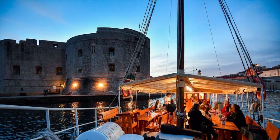 Dubrovnik: Panoramic Sunset Cocktail Cruise Around Old Town - The crew and onboard mood