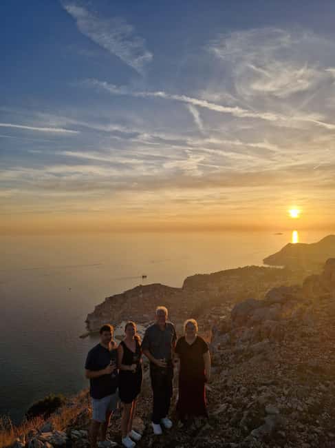 Dubrovnik: Sunset Wine Tasting At Panorama Point - What the two-hour itinerary feels like
