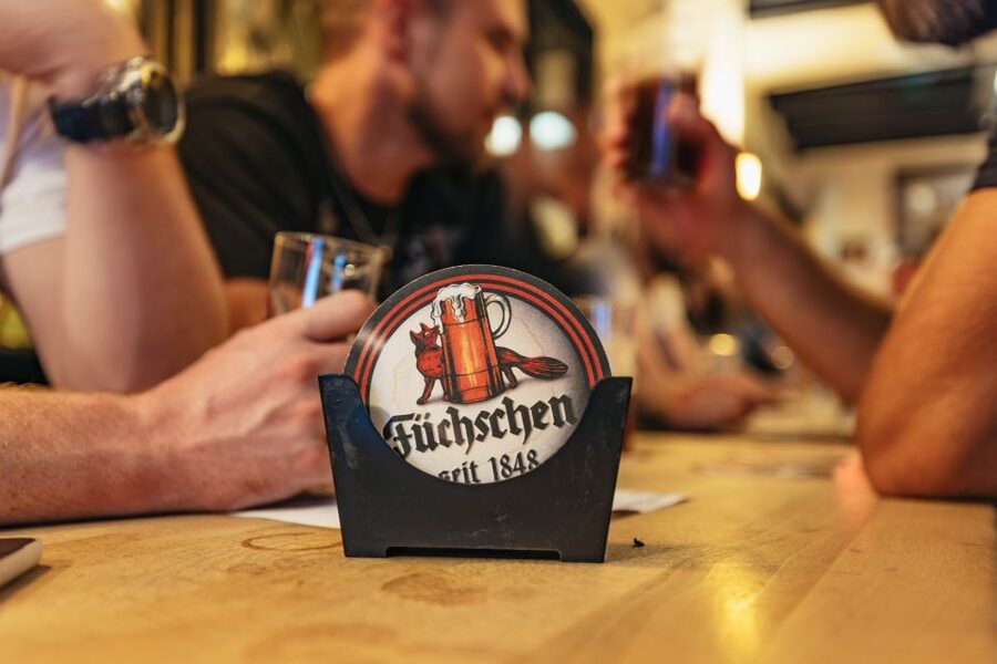 Düsseldorf: Altbier-Safari Beer Walking Tour - Im Füchschen on Ratinger Straße