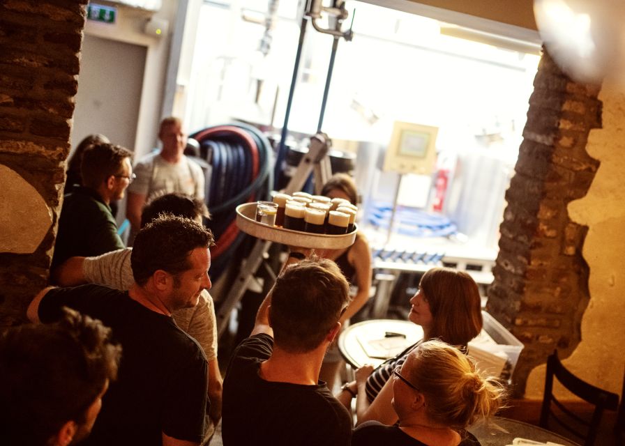 Düsseldorf: Brewery Tour with Alt Beer Tastings - Uerige may complete the brewery circuit