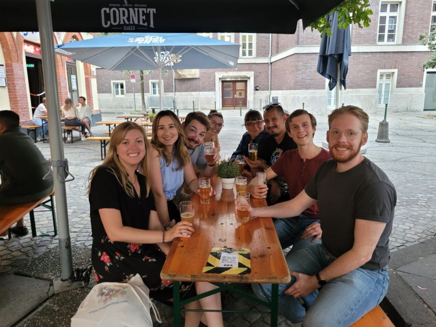 Düsseldorf: Guided Beer Tour with 4 Beers & a Flexible Route - Useful Tips Before You Go