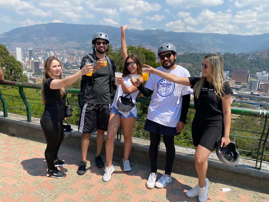 E-Bike City Tour Medellin with Local beer and Snacks - Key points to know before you book