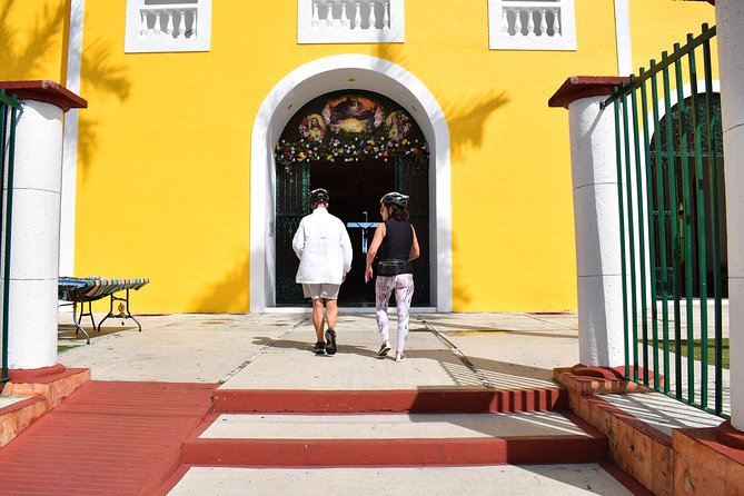 E-Bike City Tour though Cozumel & Taco Tasting Tour - What this Cozumel e-bike tour is really like