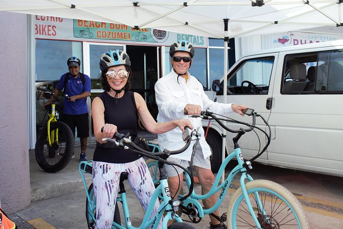 E-Bike City Tour though Cozumel & Taco Tasting Tour - The beach pause at Sand Dollar Sports