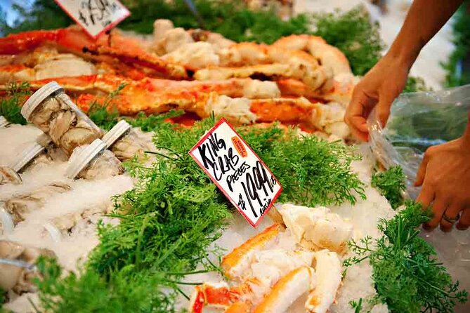 Early-Bird Tasting Tour of Pike Place Market - The market story, told between bites