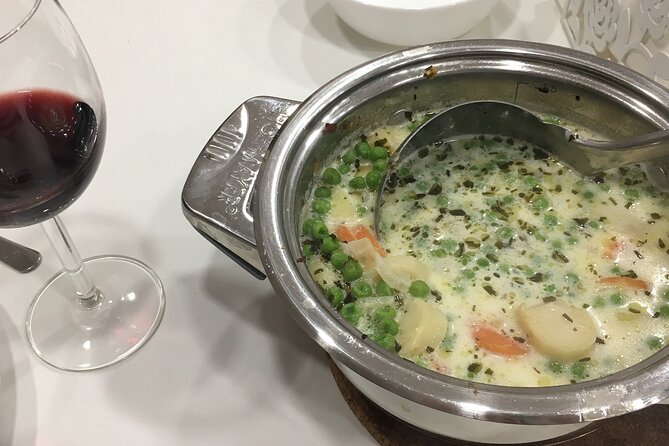 Easy Cooking Class Budapest - with Market Walk (local wine & pálinka included) - Who will enjoy this most