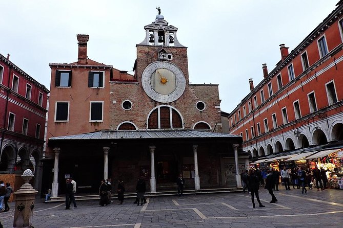 Eat, Drink and Repeat: Wine and Food Tasting Tour in Venice - Prosecco, Amarone, and the value of guided tasting
