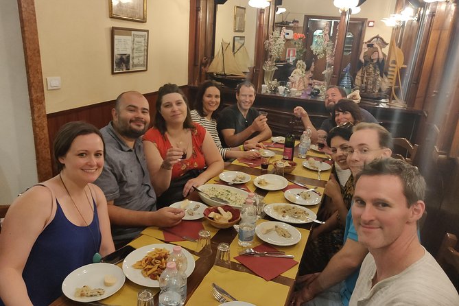 Eat Like a Local: Venice 3-Hour Small-Group Food Tasting Tour - Why this food walk makes sense in Venice