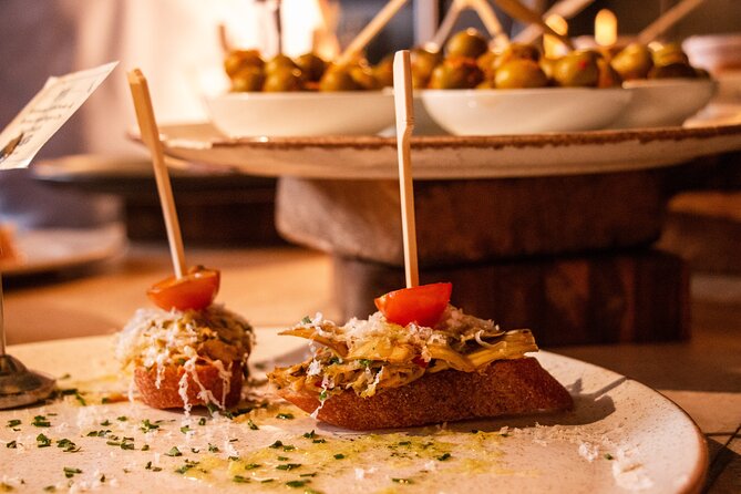 Eating London: Twilight Soho VIP Food & Drinks Tour - Key points