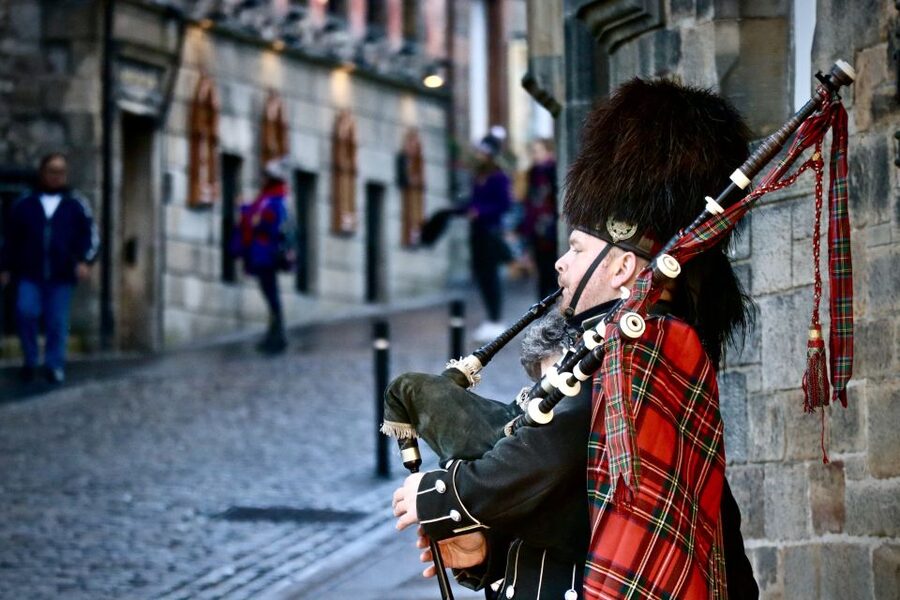 Edinburgh: Food Tour with Scotch, Haggis, Secret Dish & More - Cranachan finishes the meal properly