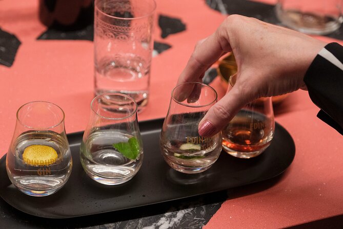 Edinburgh Gin The Classic Tour & tasting - Inside the Stillhouse