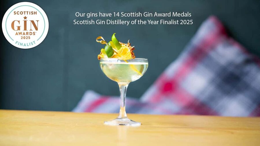 Edinburgh: Gin Tour & Tasting - South Loch Distillery - Three South Loch Gins in the Tasting Room