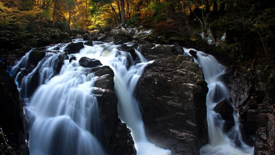 Edinburgh: Loch Ness, Scenic Walk, Glencoe & Whisky Day Tour - Loch Ness: cruise, lunch or both