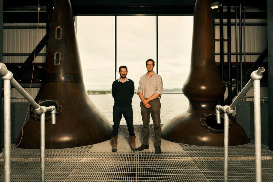 Edinburgh: Port of Leith Distillery Tour & Tasting - Filling Your Own Miniature Bottle