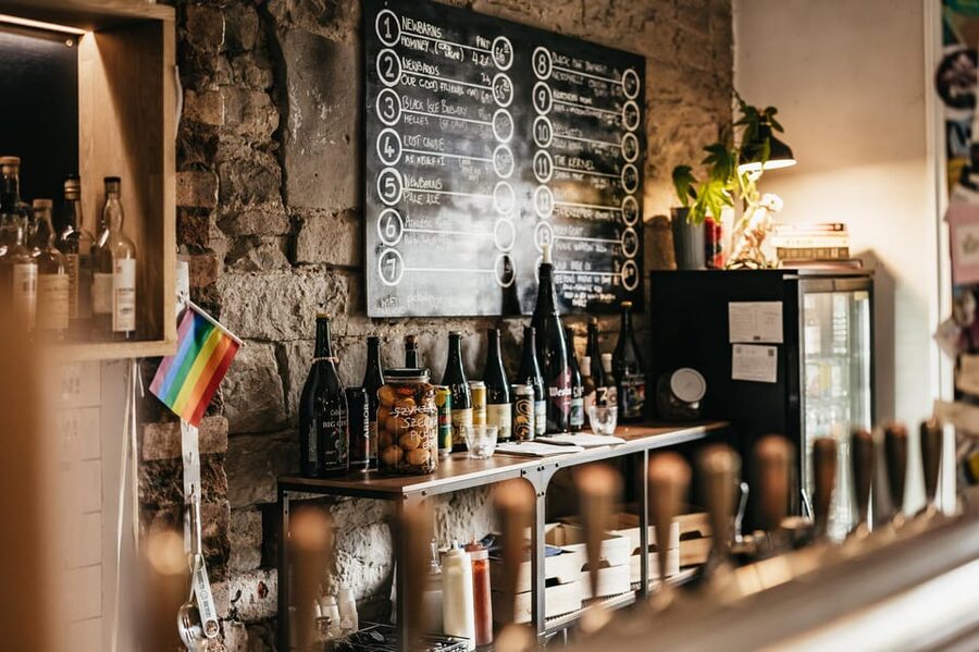 Edinburgh: Pubs and History Guided Walking Tour with Beer - Should You Book the Edinburgh Pubs and History Tour?