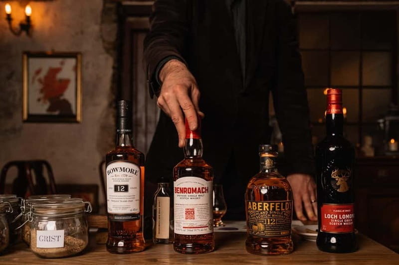 Edinburgh: Small-Group History of Whisky Tour with Tasting - Key points at a glance