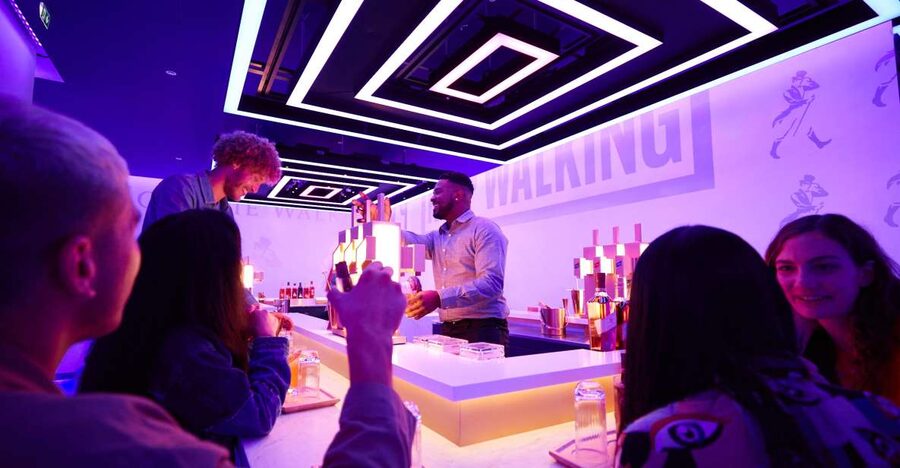 Edinburgh: The Johnnie Walker Whisky Experience - Timing, clothing, and access