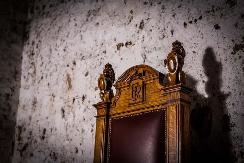 Edinburgh: The Lost Close Underground Scotch Whisky Tasting - Should you book The Lost Close tasting?