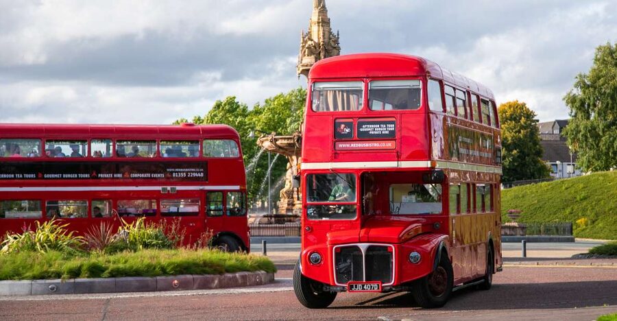 Edinburgh: Vintage Bus Tour with Afternoon Tea or Gin - The vintage Routemaster is part of the attraction