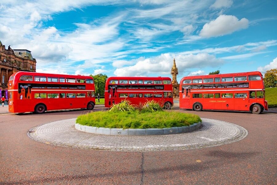 Edinburgh: Vintage Bus Tour with Afternoon Tea or Gin - A close look at the afternoon tea menu