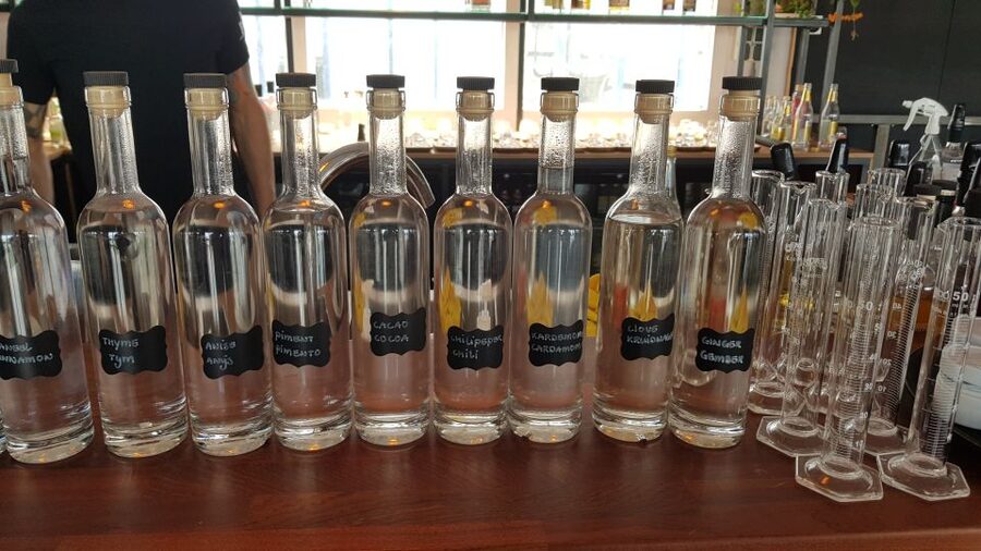 Eindhoven: Bottle Distillery Tour and Tasting Experience - Key points at a glance