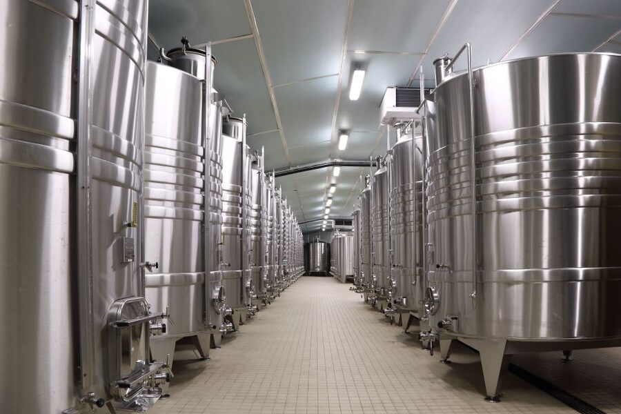 Epernay: Guided Tour of Champagne Cellar with Tastings - Who should book this cellar visit?