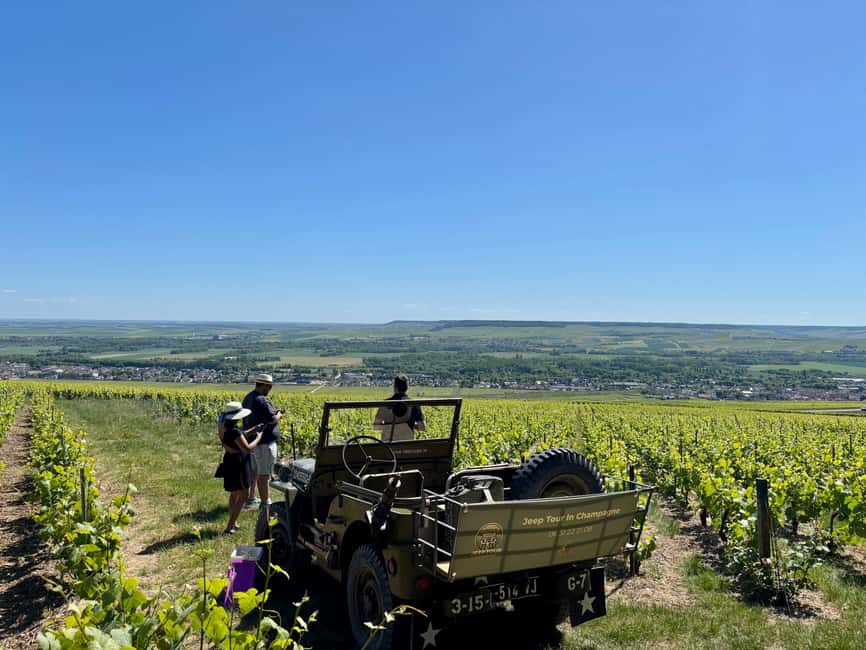 Epernay: Jeep tour of the vineyards with tasting and visits - From grape growing to Champagne production