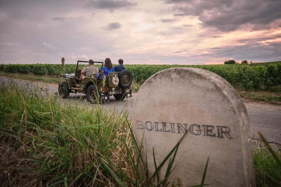 Epernay: Jeep tour of the vineyards with tasting and visits - The small-producer perspective