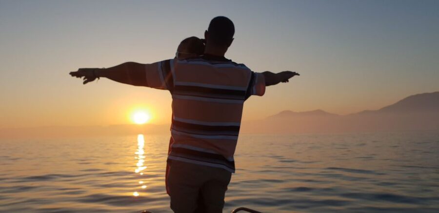 Estepona: Sunset boat trip & Cava & Tapa - Cava, mojama, and a taste of the coast