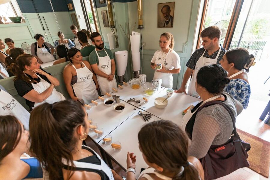 Fettuccine & Tiramisù: Cooking Class with Wine & Limoncello - Should you book it?