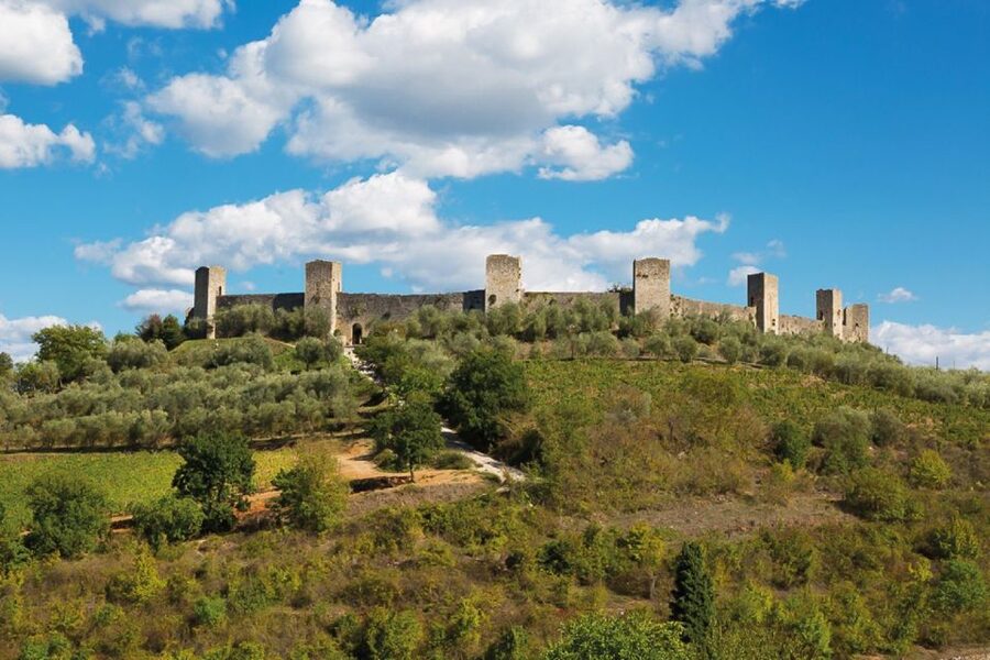 Florence/Badesse: Tuscany Group Vespa Tour with Wine Tasting - What happens if the weather turns