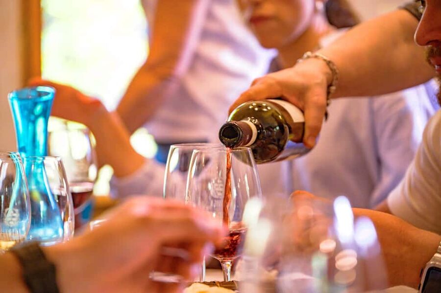 Florence: Chianti E-Bike Tour with Lunch & Two Wine Tastings - The winery visit and Chianti Classico lunch