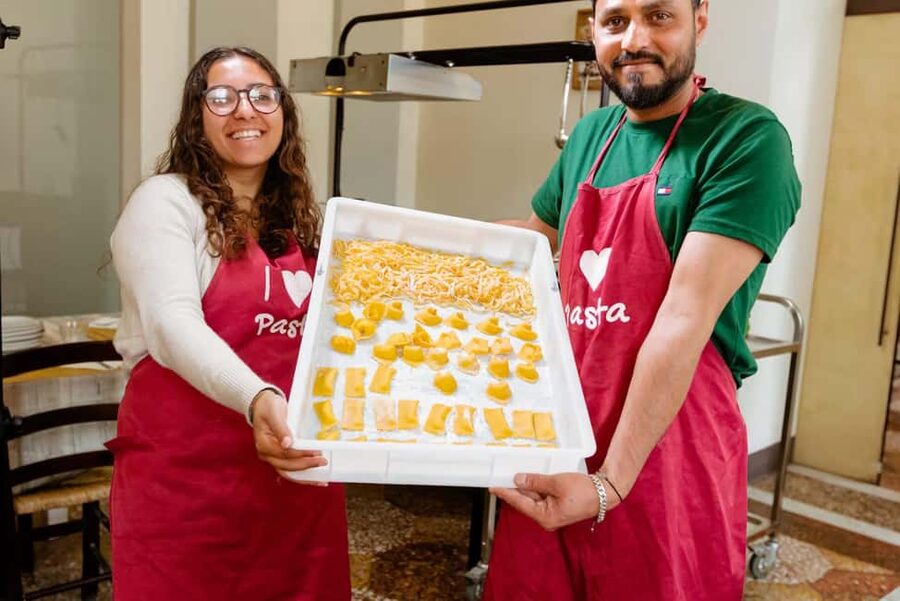 Florence: Pasta Class with Wine, Limoncello and Dessert - Practical details that affect the value