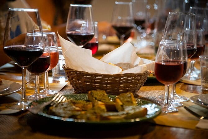 Florence: Siena & San Gimignano with Dinner in a Boutique Winery - Why this day trip works from Florence