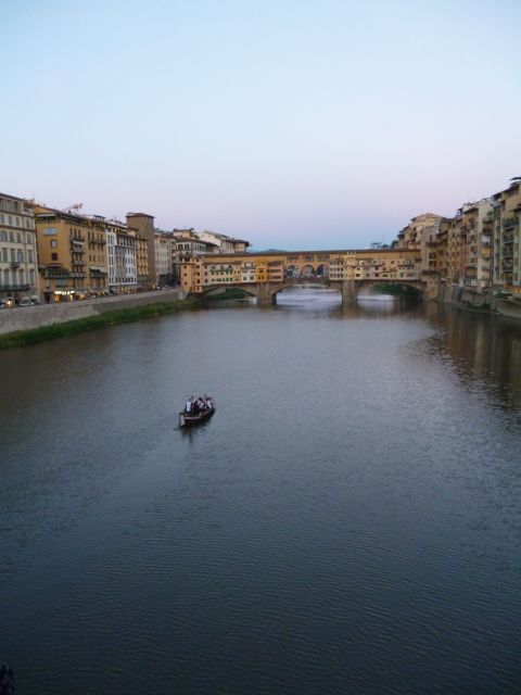 Florence: Sunset Sightseeing Tour and Wine Tasting - What the small group changes