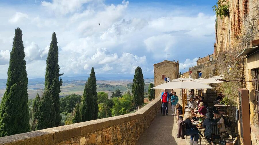 Florence: Val d’Orcia Wine Tasting & Lunch Small Group Tour - FAQ