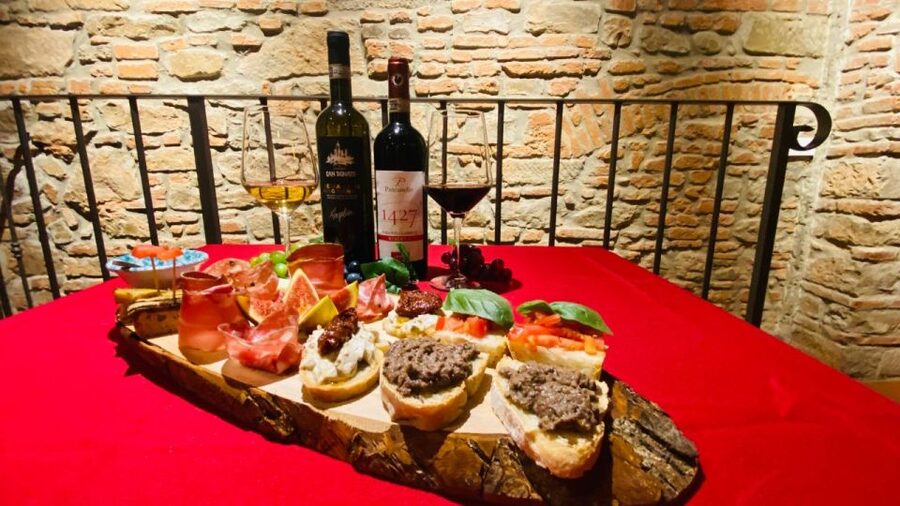 Florence: Wine Tasting and Paring Class Guided Tour - Key points to know before booking