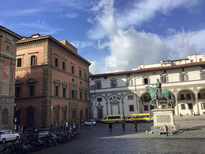 Florence: Wine Windows Walk with Wine Tasting and Appetizers - Why the final food pairing adds value