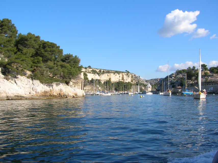 From Aix: Cassis Boat Ride & Provence Wine Tasting Day Tour - The Route des Crêtes and Cap Canaille