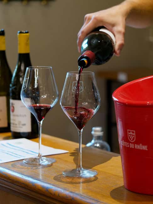 From Aix-en-Provence: Côtes de Provence Wine Tour - Second estate: compare the wines, not just the views