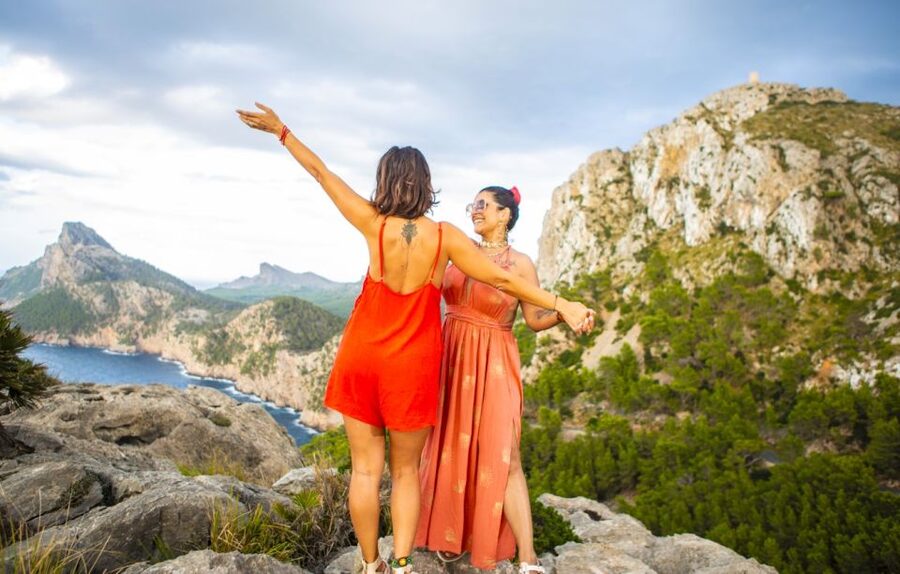 From Alcudia: Sunset Formentor Tour with Cava - Why this Formentor sunset tour works so well