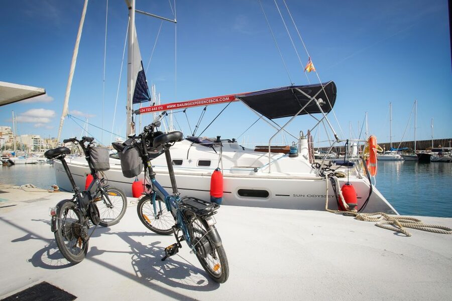 From Barcelona: E-Bike and Sailing Tour with Wine Tastings - Practical ways to make the day better