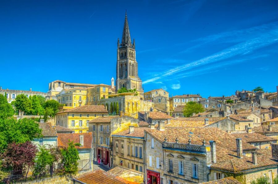 From Bordeaux: Full-Day St Emilion Wine Tasting Tour - The guides make or break the day