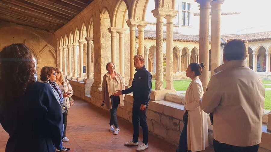 From Bordeaux: Half-Day Saint-Émilion Tour and Wine Tasting - Why this half-day tour works well from Bordeaux