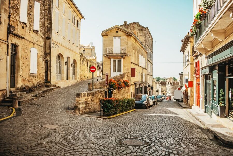 From Bordeaux: St. Emilion Village Half-Day Wine Tour - What happens at the classified-growth château
