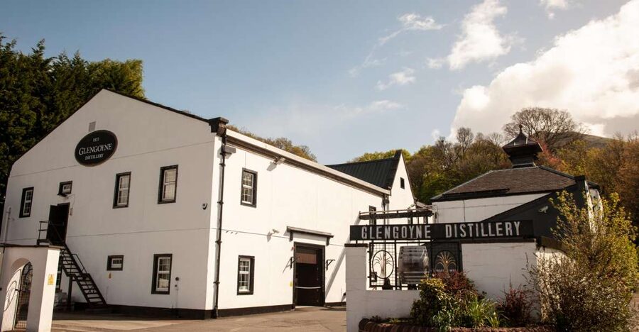 From Edinburgh: Discovering Malt Whisky Day Tour with Entry - Two whisky regions in one practical day