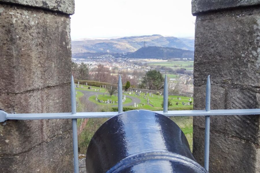 From Edinburgh: Stirling Castle, Loch Lomond & Whisky Tour - Loch Lomond and the hour by the water