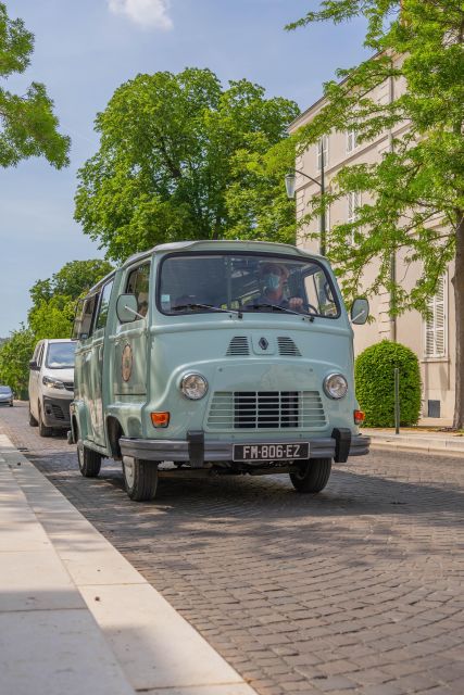 From Epernay : Champagne tasting with a vintage car - A short stop in Aÿ-Champagne